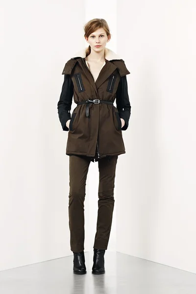 Look 15